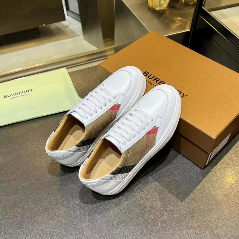 Burberry Low Shoes